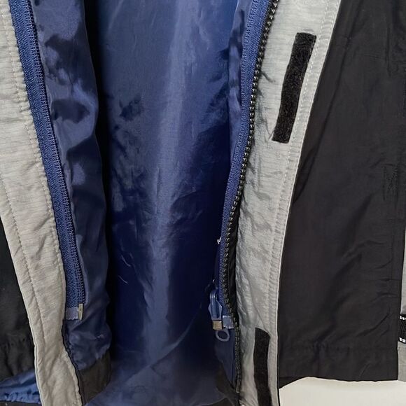 Pacific Trail Coat.  Size boys M (10/12). - Picture 10 of 10